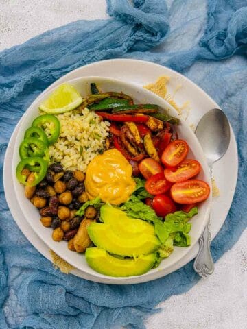 Lentil Buddha Bowl with Roasted Veggies