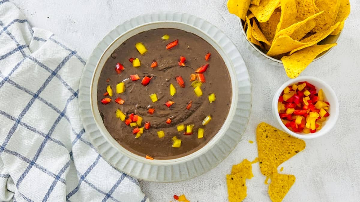 Refried beans served with chips.