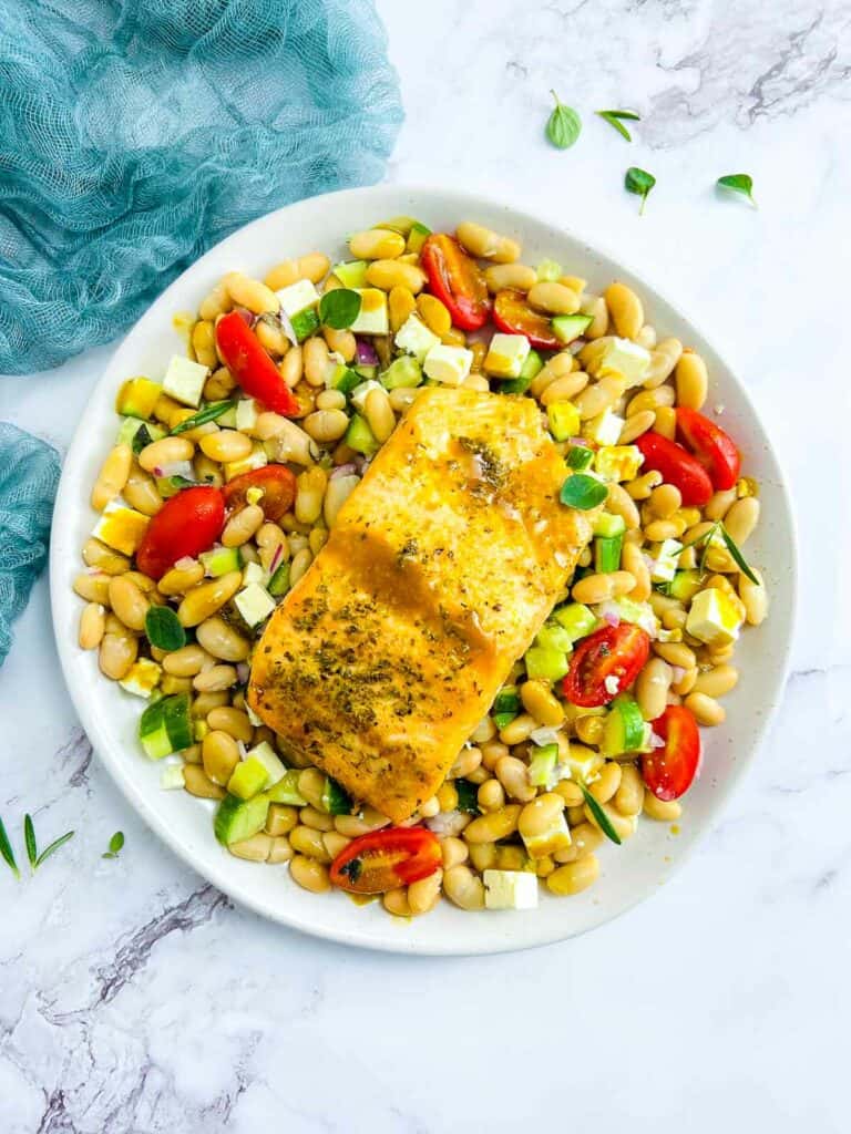 Salmon and White Bean Salad: The Easy Meal that Saves the Day