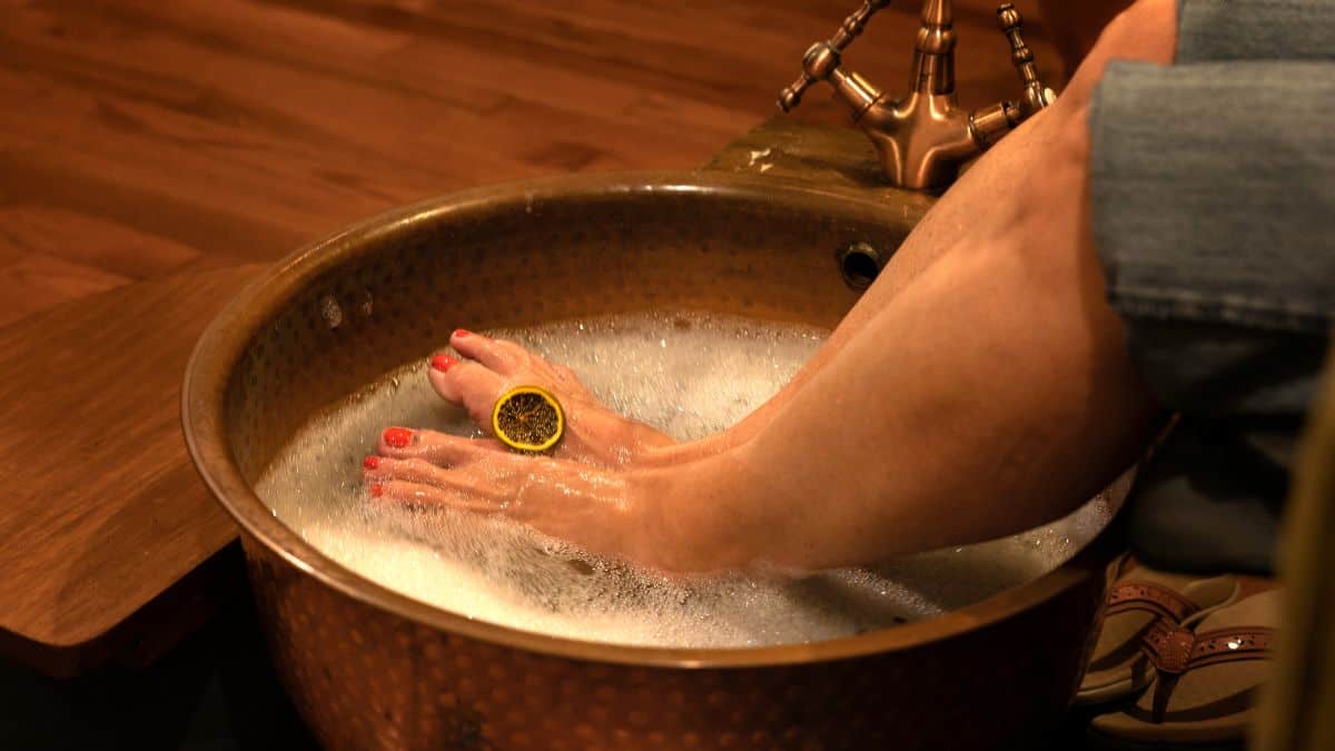 Foot soak.