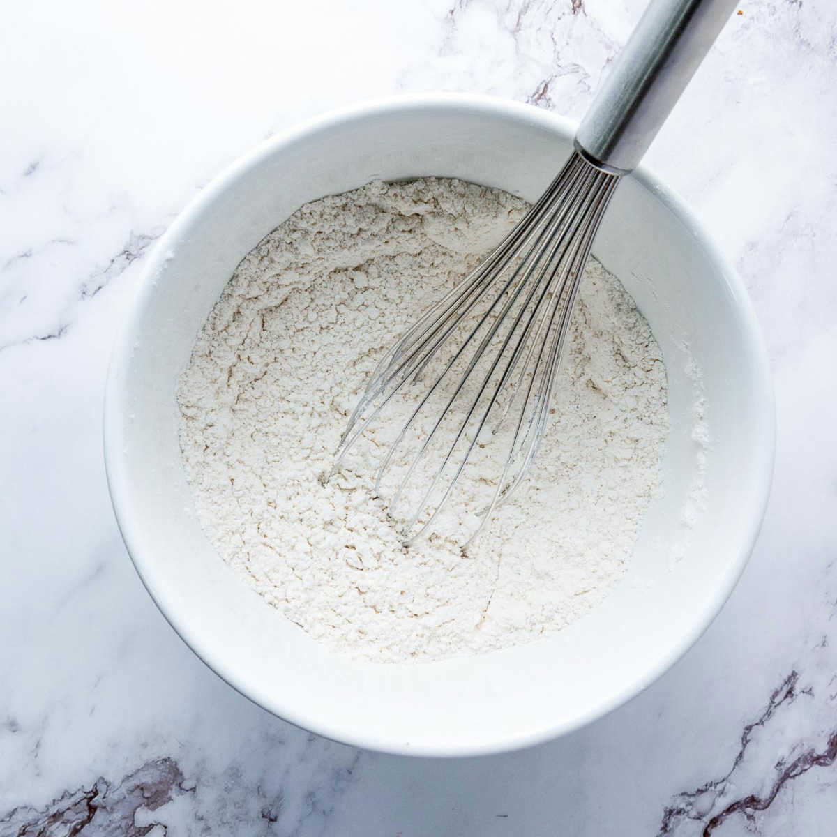 Whisk the dry ingredients together.