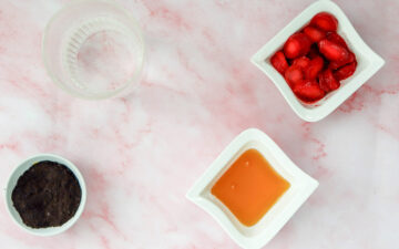 Homemade Strawberry Acai Refresher Recipe (Starbucks Inspired)